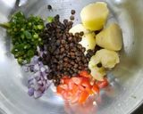 ભેળ (Bhel Recipe In Gujarati) રેસીપી સ્ટેપ2ફોટો