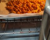 A picture of step 5 of Crunchy Roasted Parmesan Chick Peas.