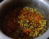 मुगाची उसळ (Mugachi Usal Recipe In Marathi) रेसिपी स्टेप 5 फोटो 