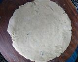 A picture of step 4 of Stuffed Palak Paneer Bhurji Paratha.