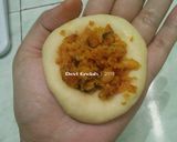 Foto langkah ke 8 dari resep Panada Isi Pampis Tongkol 18.12.2019.