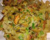 A picture of step 4 of Crispy Fried Mussel Pancake.