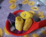 Foto langkah ke 3 dari resep Kolak Ubi Ungu Pacar Cina dan Pisang.