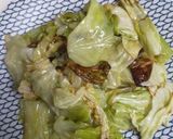 Foto langkah ke 3 dari resep Kubis Goreng.