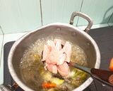 Foto langkah ke 2 dari resep Menu diet : asem asem ayam tahu.