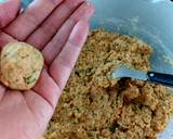 Foto del paso 4 de la receta: Falafel de lentejas con ensalada mixta y salsa de mango