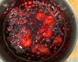 Foto del paso 2 de la receta: Mermelada de frutos rojos