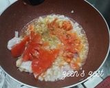 A picture of step 1 of Baingan Tamatar.
