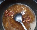 A picture of step 3 of Pineapple Chilli sauce.