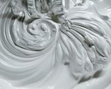 Foto del paso 3 de la receta: Merengue italiano con miel