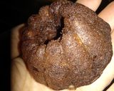 Фото кроку 5 до Шоколадные кексы с бананом и вареной сгущенкой.