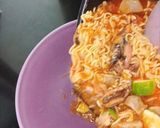 Foto langkah ke 5 dari resep Mie Sarden Bakso.