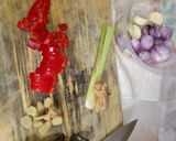 Foto langkah ke 1 dari resep Cumi bumbu hitam.