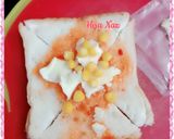 A picture of step 1 of Rose Pizza Bread.