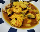 Foto del paso 4 de la receta: Cazuela de marisco y fideos con pollo y sepia