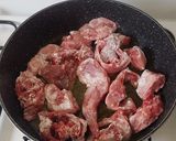 Foto del paso 1 de la receta: Conejo estofado al estilo italiano