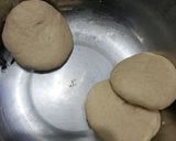 A picture of step 1 of Simple paratha.
