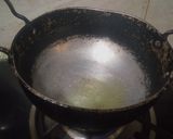 A picture of step 1 of Maggi masala.