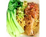 Hình bước làm 5 của món Mỳ trộn + Gà chiên mắm