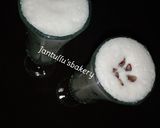 A picture of step 3 of Grapes milkshake.