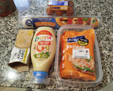 Foto del paso 1 de la receta: Hojaldre relleno de surimi con atún y huevo