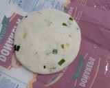 Foto del paso 2 de la receta: Arepas de cebollín rellenas de queso