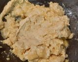 A picture of step 3 of Chana Dal Halwa.
