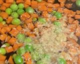 Foto del paso 3 de la receta: Arroz vegano tipo "tres delicias"