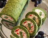Spenótos tekercs, zöldséges, sajtkrémmel töltve recept fázis 7 fotója