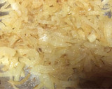 Foto del paso 3 de la receta: Tortilla de espinacas con cebolla caramelizada