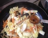 A picture of step 14 of Charred Green Onion Soy Sauce Ramen (Vegan-Friendly).