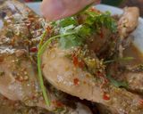 Gambar langkah 5 resipi Ayam rebus Thai.