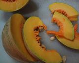 A picture of step 1 of Homemade Pumpkin Puree:.