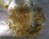 Foto langkah ke 2 dari resep Telur Bumbu Kunyit Terasi.