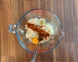 A picture of step 1 of Potato hash browns with fried eggs.