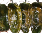 Foto del paso 1 de la receta: Chiles rellenos de queso sin lamprear