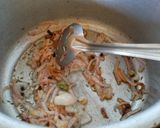 A picture of step 2 of Green masala Baghare chawal.