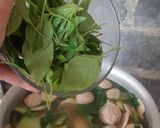 Foto langkah ke 5 dari resep 40. Sop bihun jagung.