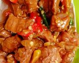 Foto langkah ke 6 dari resep Oseng daging sapi pedas saus tiram.