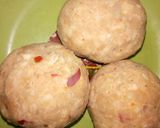 A picture of step 3 of Egg in yam.