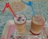 A picture of step 4 of Coloured ice tea lassi.