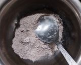 A picture of step 1 of Ragi Ambali.