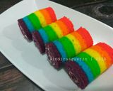Foto langkah ke 6 dari resep Rainbow Rollcake Putih Telur.