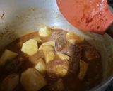 A picture of step 5 of Beef Aloo gosht.