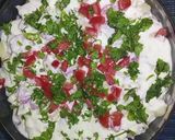 A picture of step 3 of Dahi Phulki+Papri Chana Chat 😋😋😋.