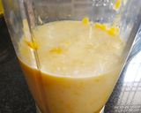 A picture of step 1 of Mango Shake.