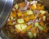 Foto del paso 2 de la receta: Arroz con vegetales y pollo