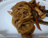 Foto del paso 8 de la receta: Udon con verduras, tortilla y secreto adobado