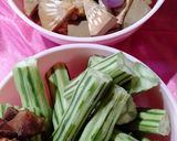 Foto langkah ke 1 dari resep Sayur asam klentang dan sukun muda.