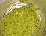 A picture of step 2 of Leafy Pakoda.